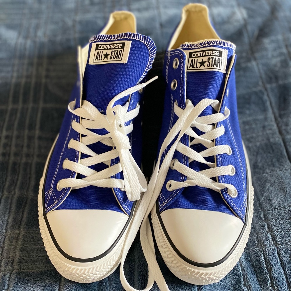 Men’s Blue Converse Chuck Taylor Shoes